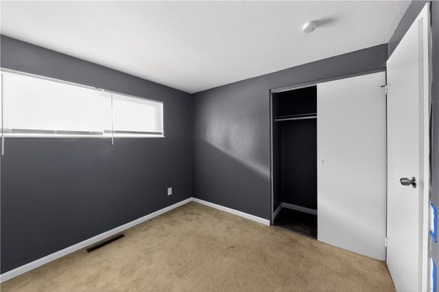 1608 Lanbury Drive, Kettering, OH 45439