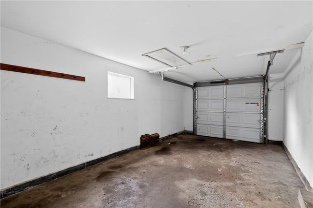 1608 Lanbury Drive, Kettering, OH 45439