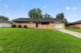1608 Lanbury Drive, Kettering, OH 45439