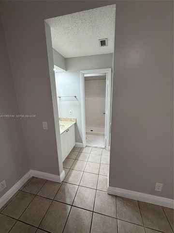 1364 Cottonwood Cir 1364, Weston, FL 33326