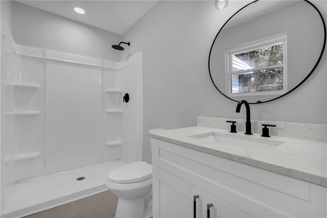6807 Shangrila Way, Riverdale, GA 30296