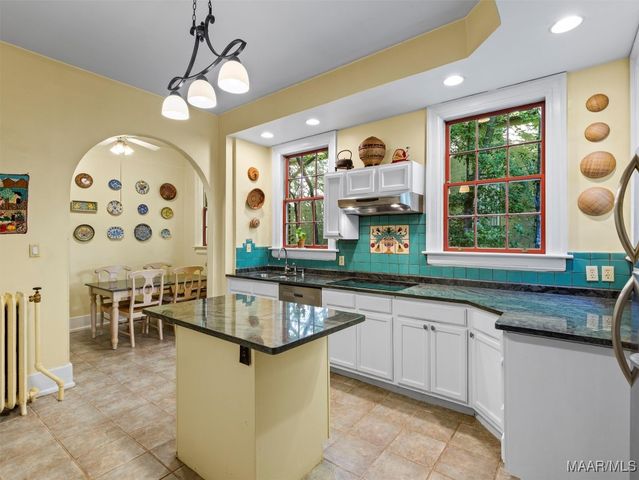 1513 S Perry Street, Montgomery, AL 36104