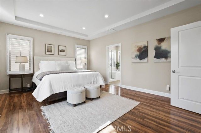 79 Thornapple, Irvine, CA 92620