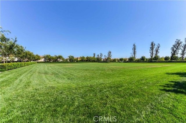 79 Thornapple, Irvine, CA 92620