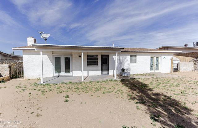 7304 Gran Vida Drive, El Paso, TX 79912