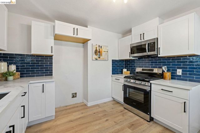 123 Circuit DR A, Roseville, CA 95678