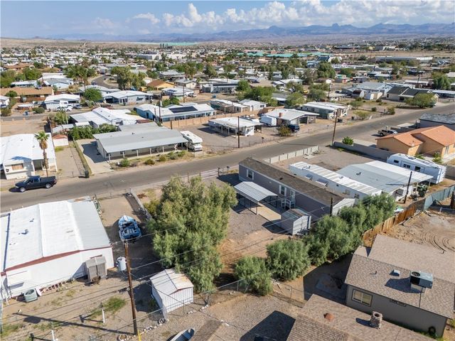 906 Sandy Beach Drive, Bullhead City, AZ 86442