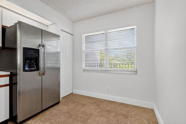 12750 SW 4th Court 307j, Pembroke Pines, FL 33027