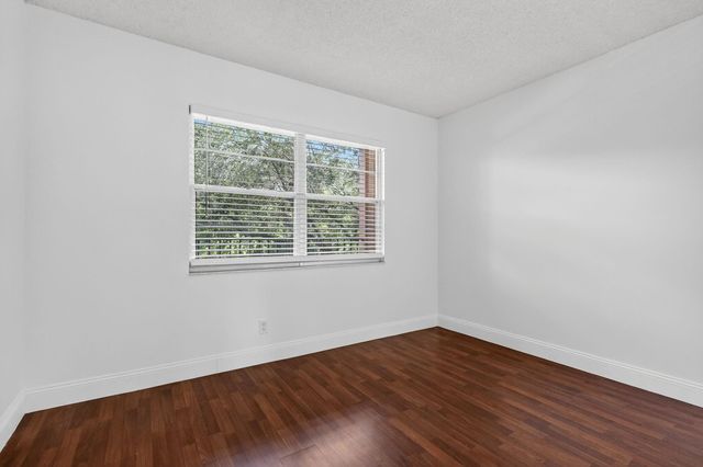 12750 SW 4th Court 307j, Pembroke Pines, FL 33027