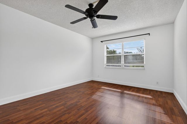 12750 SW 4th Court 307j, Pembroke Pines, FL 33027