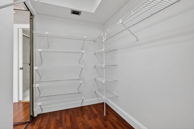 12750 SW 4th Court 307j, Pembroke Pines, FL 33027