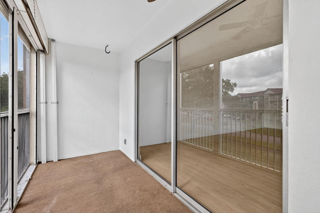 12750 SW 4th Court 307j, Pembroke Pines, FL 33027