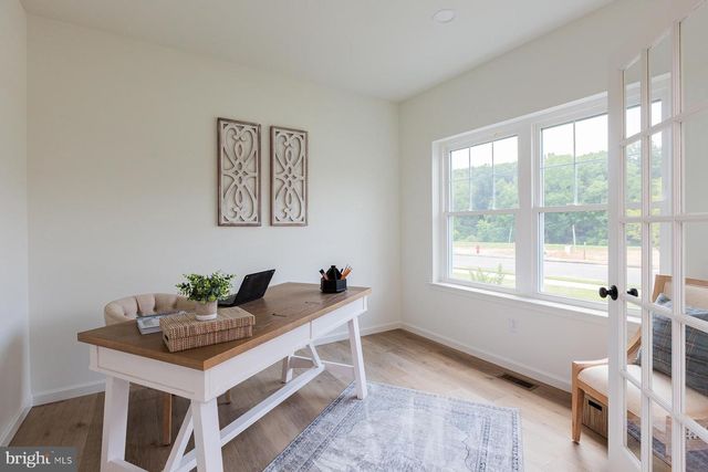 10 RIDGEWOOD RD, Quarryville, PA 17566