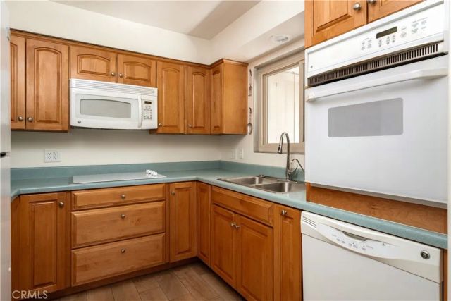 320 N Fairview Avenue 5, Goleta, CA 93117
