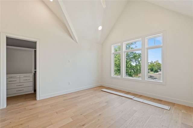 424 SE C Street, Bentonville, AR 72712