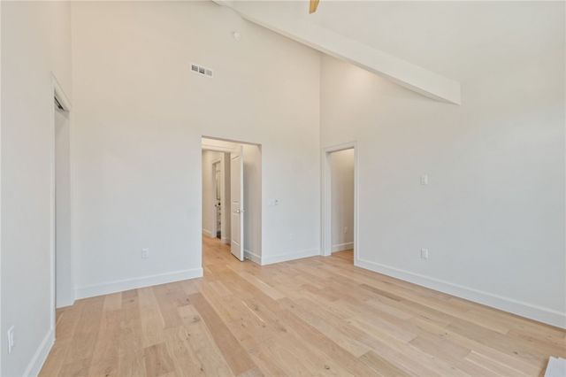 424 SE C Street, Bentonville, AR 72712