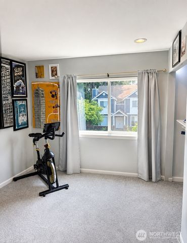 8700 Rosario Place NE, Bainbridge Island, WA 98110