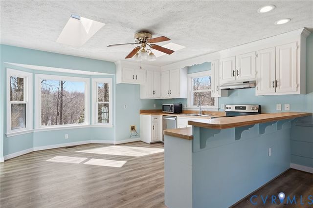 7091 Bruce Academy Ct, Mechanicsville, VA 23111