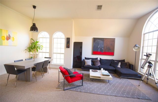 11584 Cedarcliffe, Austin, TX 78750