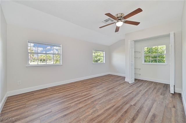 401 SE 10th LN, Cape Coral, FL 33990