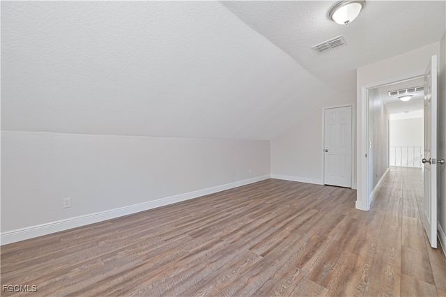 401 SE 10th LN, Cape Coral, FL 33990