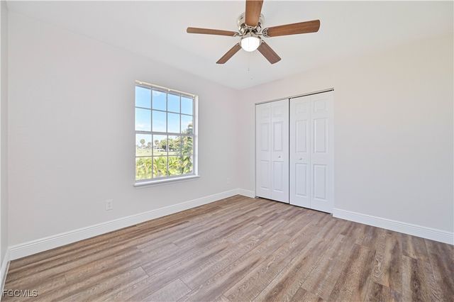 401 SE 10th LN, Cape Coral, FL 33990