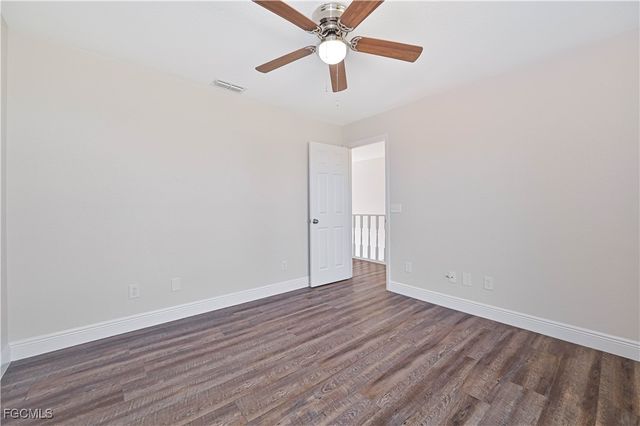 401 SE 10th LN, Cape Coral, FL 33990