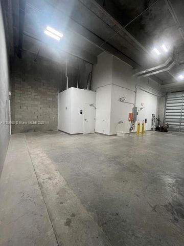 1690 NW 108th Ave 157, Sweetwater, FL 33172