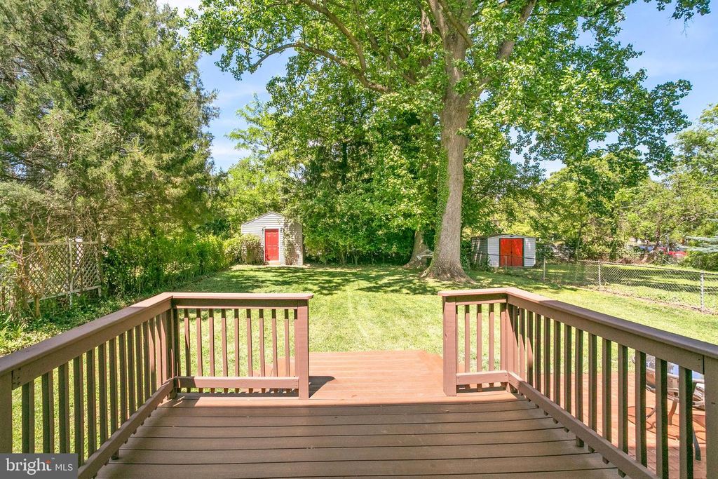 Image 28 of property listing at 3507 MURDOCK RD, Kensington, MD 20895