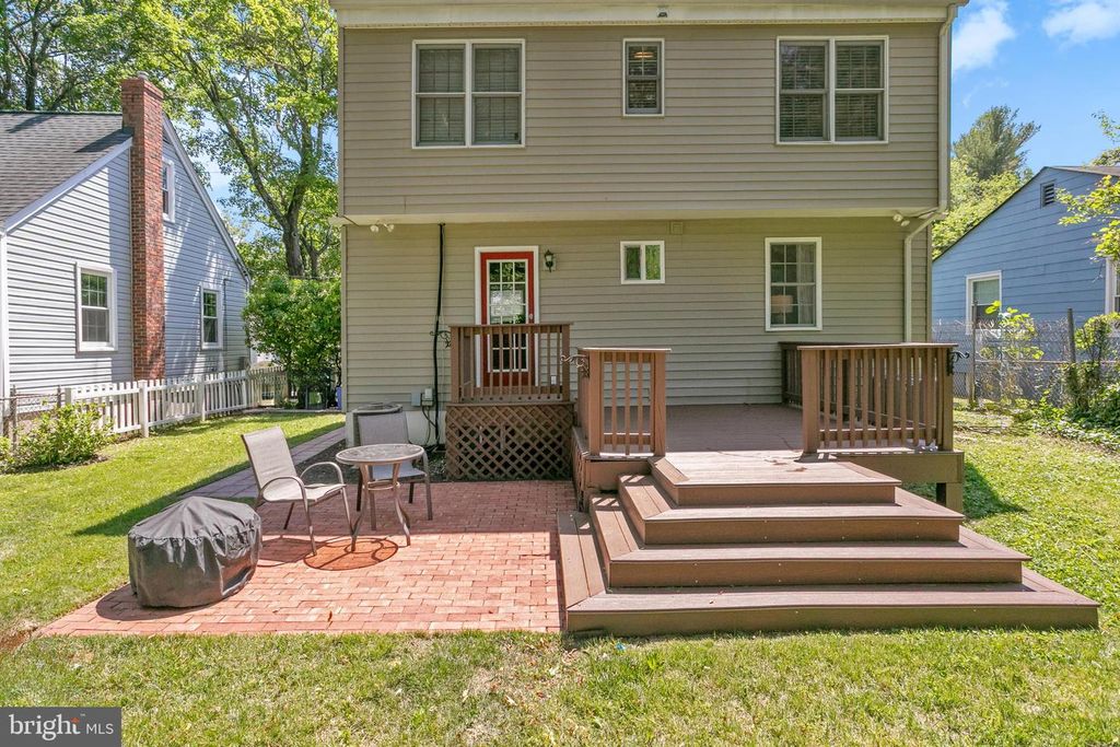 Image 29 of property listing at 3507 MURDOCK RD, Kensington, MD 20895