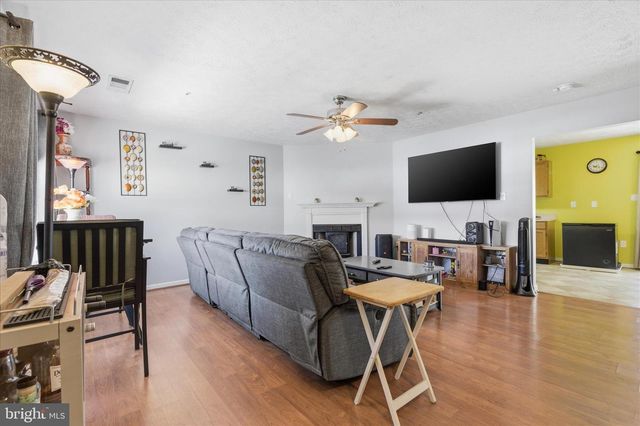 105 HIBISCUS CT, La Plata, MD 20646