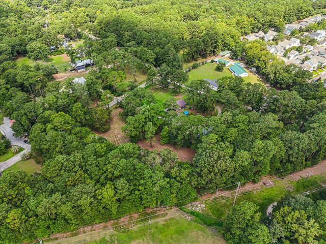 209 Claussen Street, Summerville, SC 29483