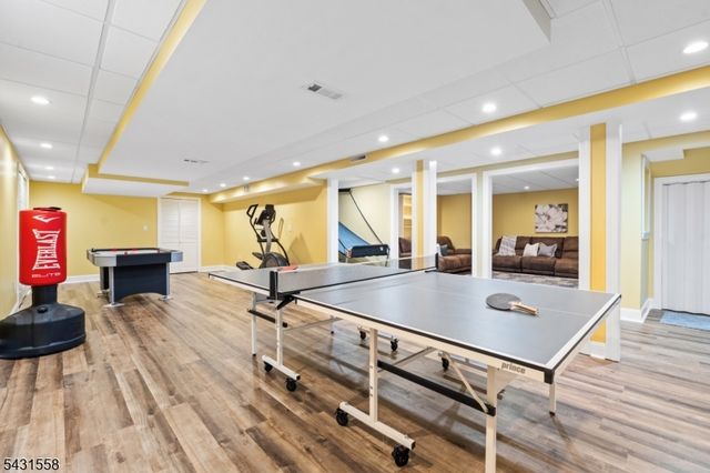 34 White Meadow Rd, Hillsborough Twp., NJ 08844