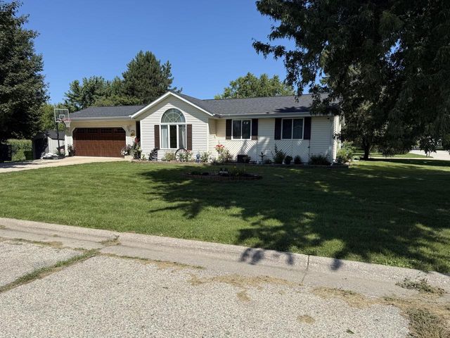 531 Susie STREET, Delavan, WI 53115