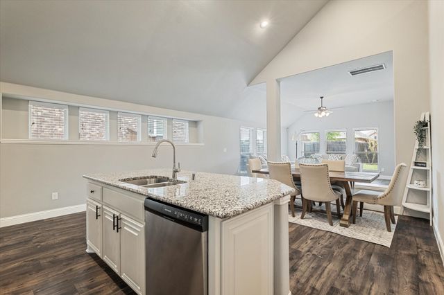 1108 Summer Lane, Mckinney, TX 75071