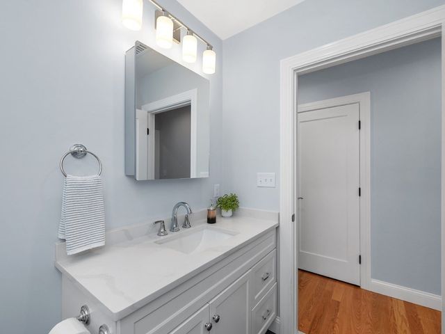 28 Ash Street 2, Waltham, MA 02453
