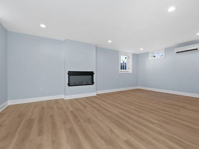 28 Ash Street 2, Waltham, MA 02453