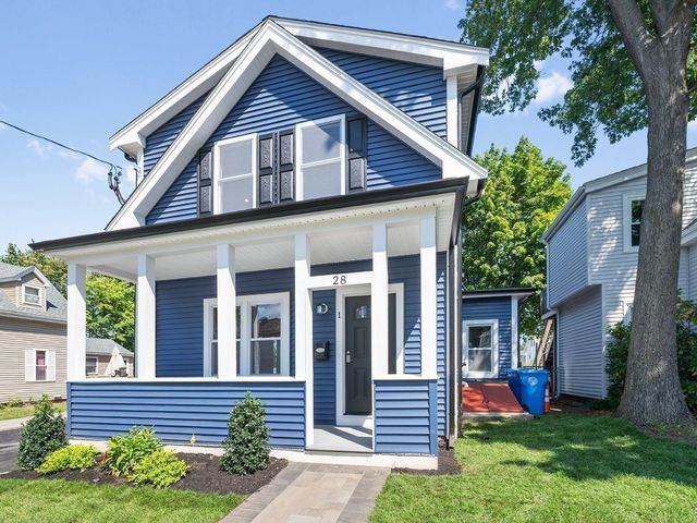 28 Ash Street 2, Waltham, MA 02453