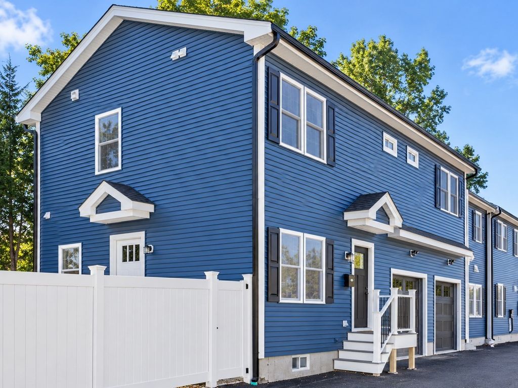 28 Ash Street 2, Waltham, MA 02453