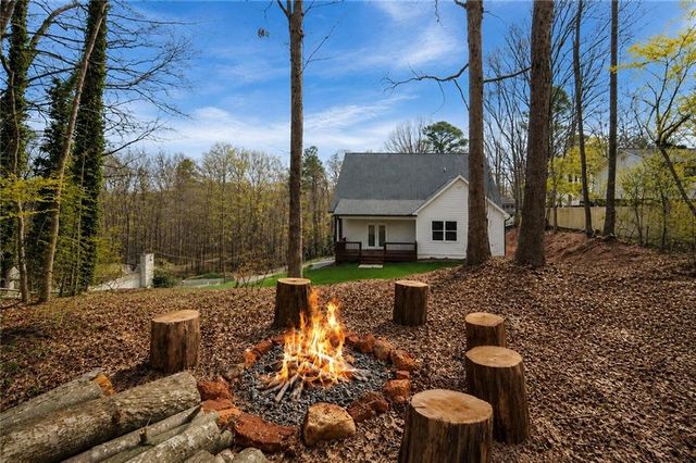 229 Little Brook Lane, Woodstock, GA 30188