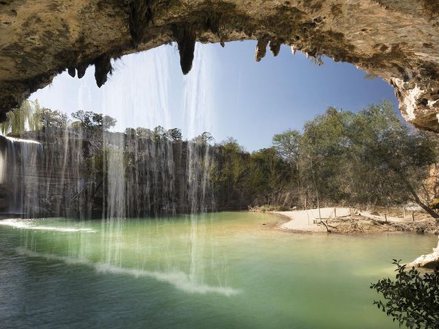 469 El Capitan LOOP, Dripping Springs, TX 78620