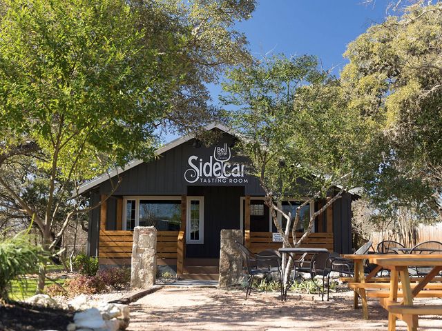 469 El Capitan LOOP, Dripping Springs, TX 78620