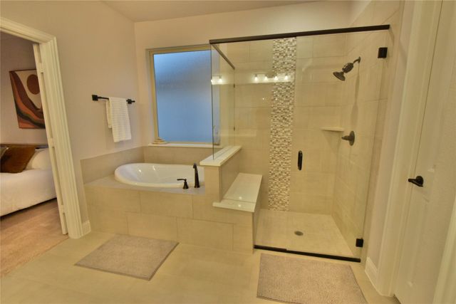 386 Paddle Boat Drive, Granbury, TX 76049