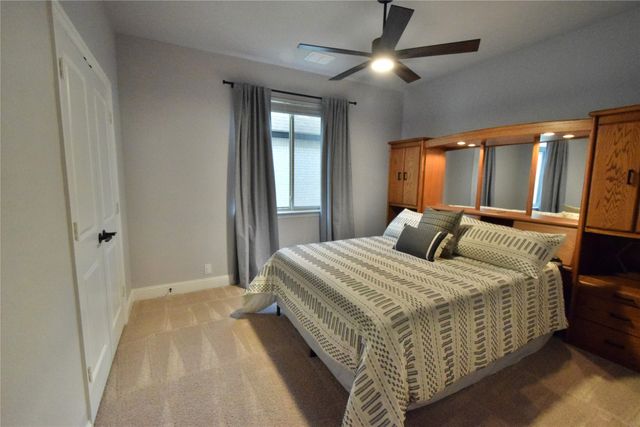 386 Paddle Boat Drive, Granbury, TX 76049