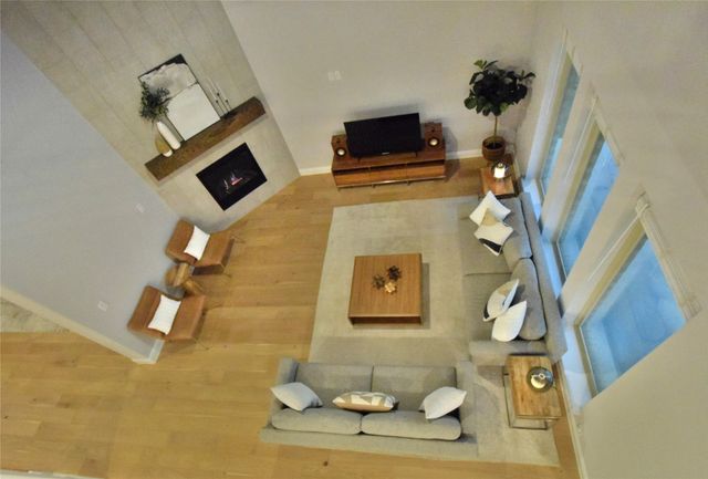 386 Paddle Boat Drive, Granbury, TX 76049