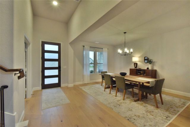 386 Paddle Boat Drive, Granbury, TX 76049