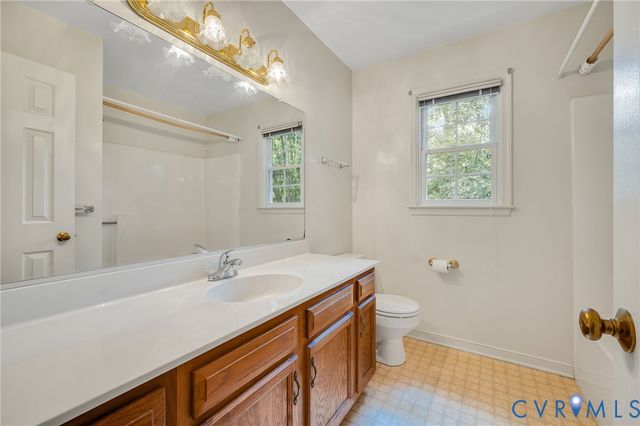 3005 Wiltonshire Dr, Richmond, VA 23233