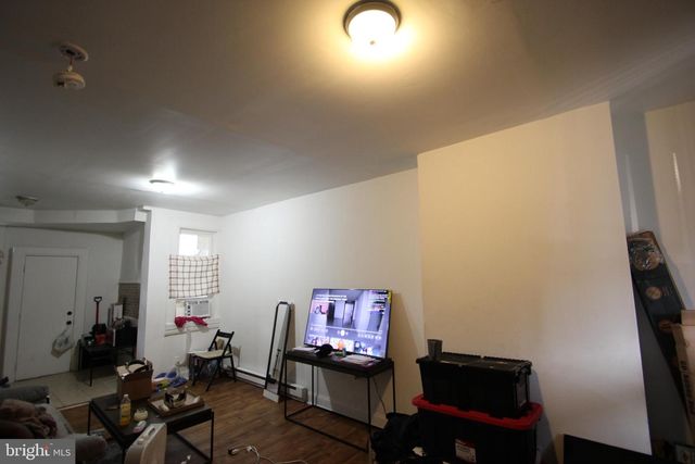1452 N ITHAN ST, Philadelphia, PA 19131