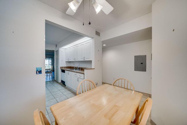 13105 SW 16th Ct 209L, Pembroke Pines, FL 33027