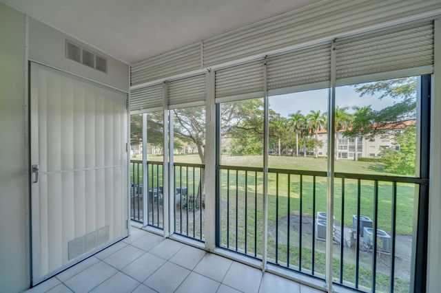 13105 SW 16th Ct 209L, Pembroke Pines, FL 33027